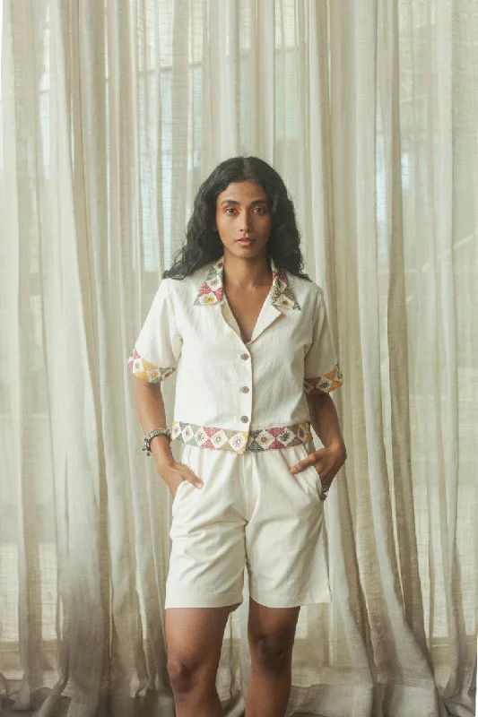 The Santra Project Organic Cotton Jawalya Cropped Shirt-- Seamless Knitted Crochet