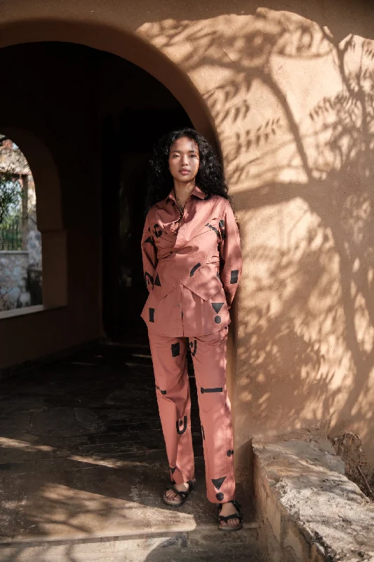 The Terra Tribe Copper Triangle Printed Seattle Wrap Shirt-- Satin Fabric Silk Fabric Chiffon Fabric The Terra Tribe Copper Triangle Printed Seattle Wrap Shirt-- Satin Fabric Silk Fabric Chiffon Fabric