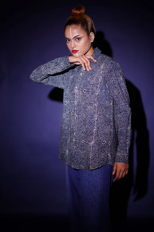 Hand block printed Ajrakh silver lining everywhere shirt for women-- Hooded Caped Shawl Collar Hand block printed Ajrakh silver lining everywhere shirt for women-- Hooded Caped Shawl Collar