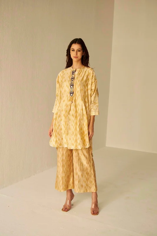 Bat Sleeves Embroidered Shibori Shirt And Pant Set-- Satin Fabric Silk Fabric Chiffon Fabric Bat Sleeves Embroidered Shibori Shirt And Pant Set-- Satin Fabric Silk Fabric Chiffon Fabric