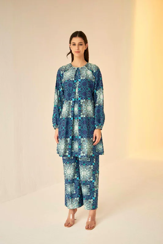 Blue- Raglan Sleeve Tashkent Print Shirt And Pants Set-- Notch Collar Peter Pan Collar Cowl Neck Blue- Raglan Sleeve Tashkent Print Shirt And Pants Set-- Notch Collar Peter Pan Collar Cowl Neck