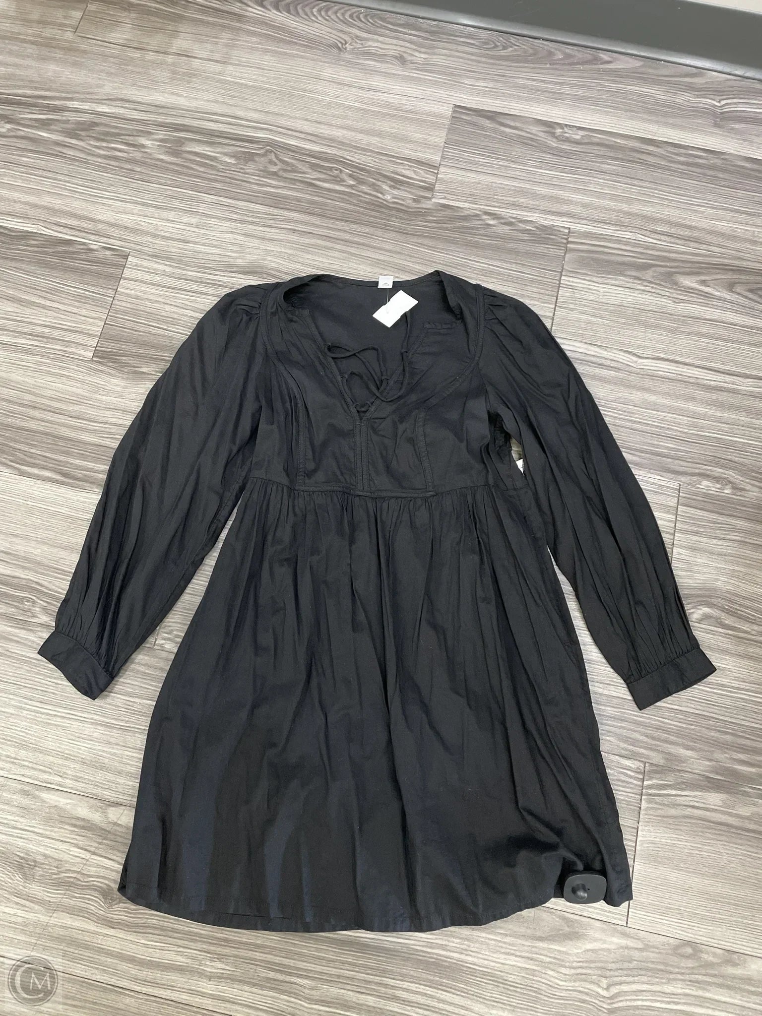 Dress Casual Short By Old Navy In Black, Size: Xs Tunics Trendy modern