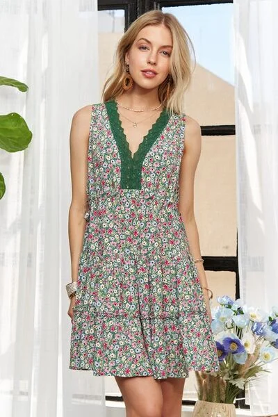 Lace Detail V-Neck Sleeveless Mini Dress Casual V-Neck Mini Dress