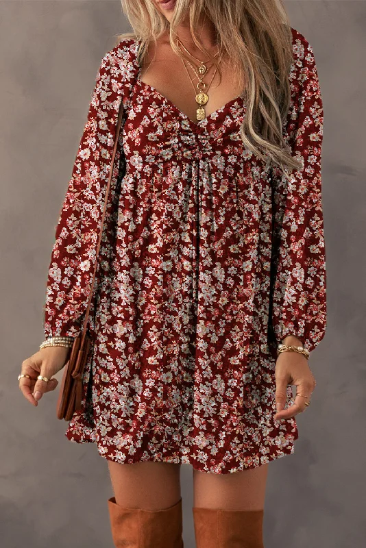 Red Ditsy Floral Print Sweetheart Neck Smocked Back Mini Dress Trendy Lace Mini Dress