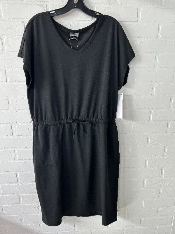 Athletic Dress By 32 Degrees  Size: L Tunics Polka dots