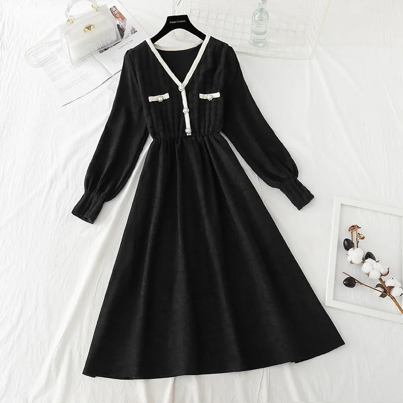 A little black dress with velvet backing and a long coat skirt  2403 Boat Neck Jacket Square Neck Jacket One-Shoulder Jacket