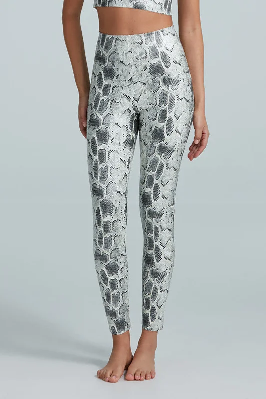 Commando Faux Leather Animal Legging in Fog Python Elegant Black Leggings