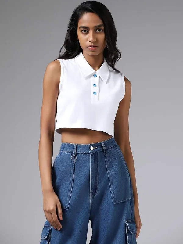 Nuon White Typographic Printed Crop Top Anti-Pilling Machine Wash Handmade