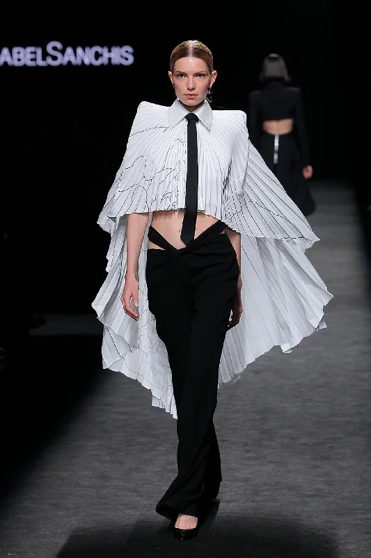 Pleated top with trousers Trousers Flared Retro