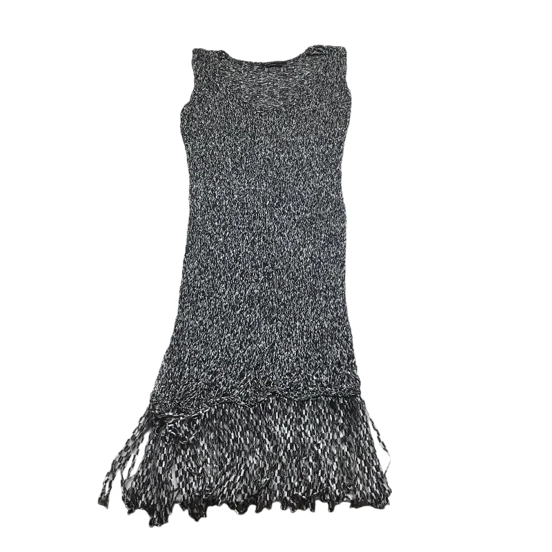 Black & White Dress Casual Midi Bcbgmaxazria, Size M Fashionable One-Shoulder Midi Dress