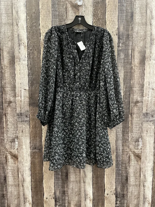 Black & White Dress Casual Midi Madewell, Size M Fashionable Floral Embroidery Midi Dress Black & White Dress Casual Midi Madewell, Size M Fashionable Floral Embroidery Midi Dress