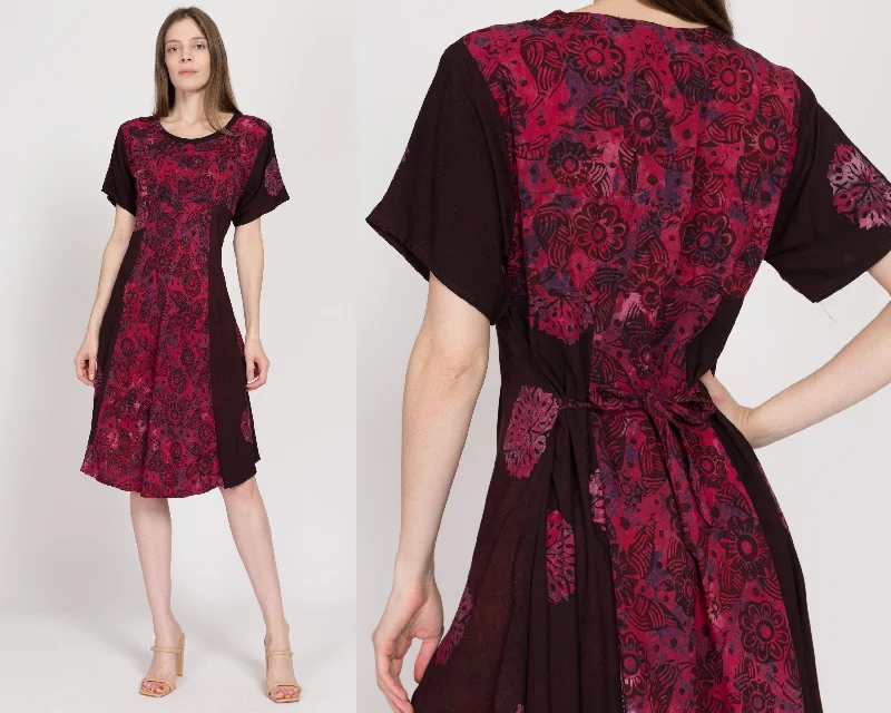 Medium 90s Boho Red & Brown Batik Print Midi Sundress Fashionable High-Low Midi Dress Medium 90s Boho Red & Brown Batik Print Midi Sundress Fashionable High-Low Midi Dress